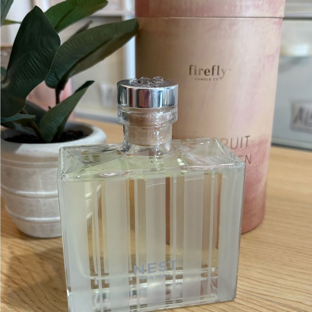 NEST Fragrances Reed Diffuser- Orange Blossom, 5.9 fl oz - Picture 3 of 8